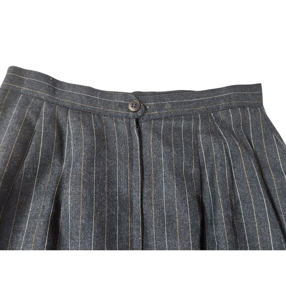 HaberdasHER Women's Suit Navy Pin Stripe DoubleBreasted  Modest Career US 7/8 - Picture 7 of 14